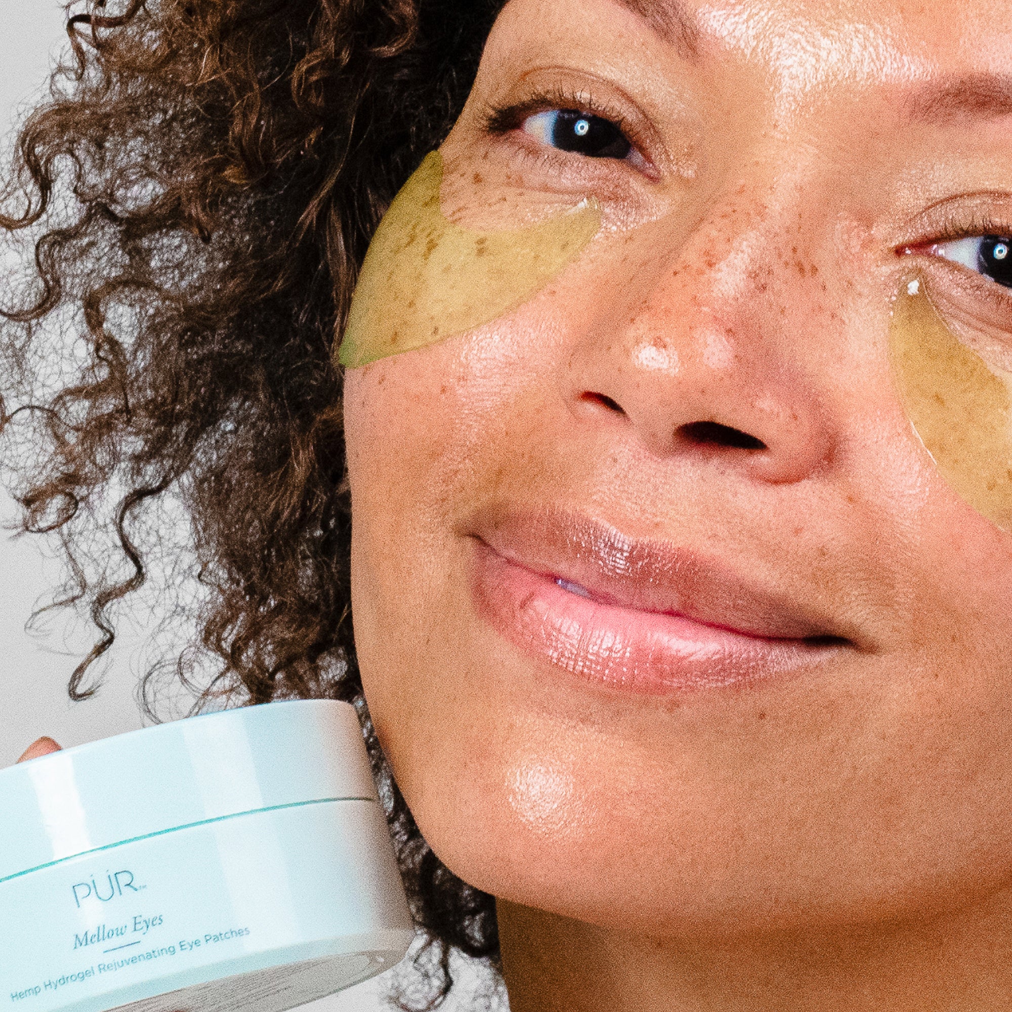 Mellow Eyes Hydrogel Rejuvenating Eye Patches - Image 3